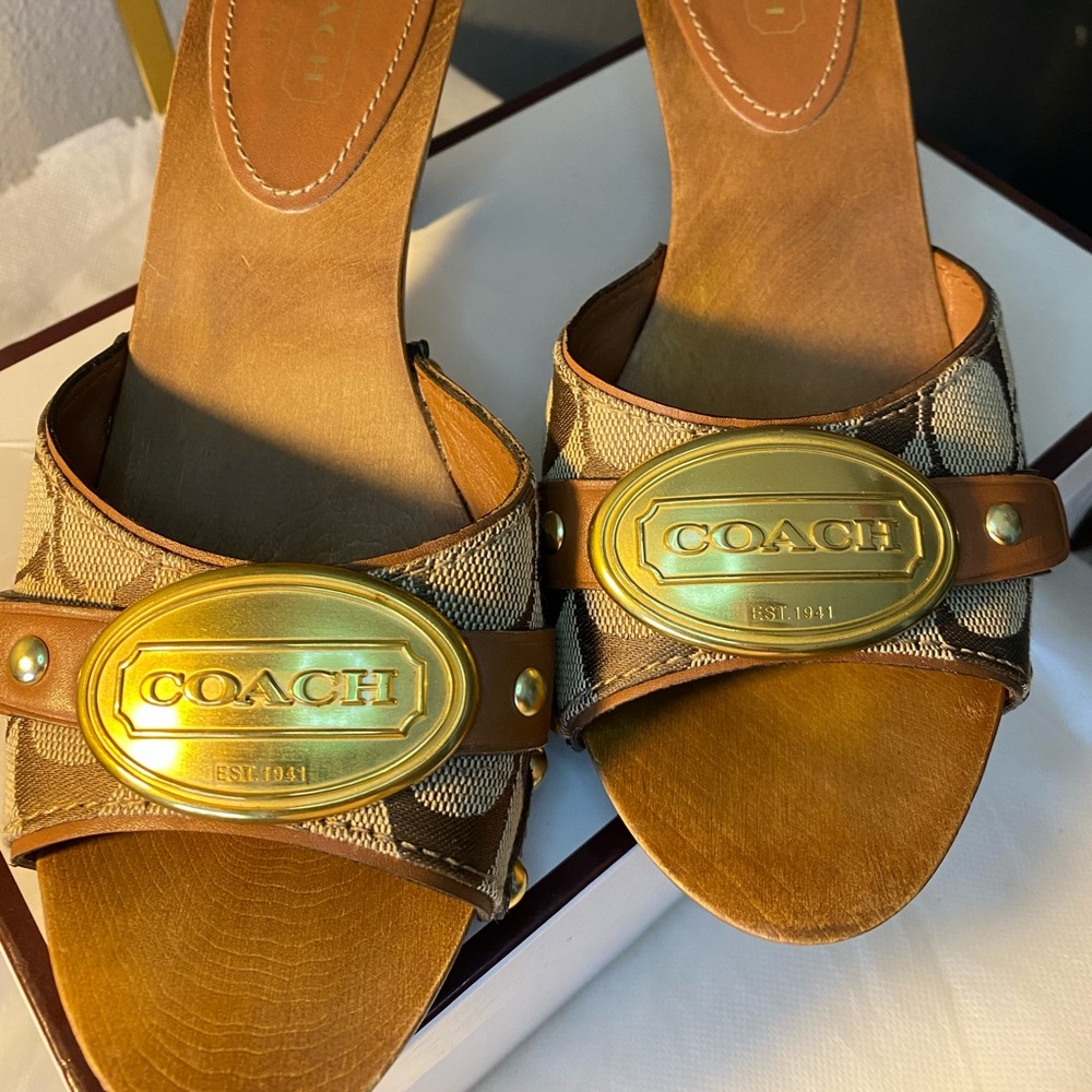 🛑SOLD🛑!! COACH Sandals Heels